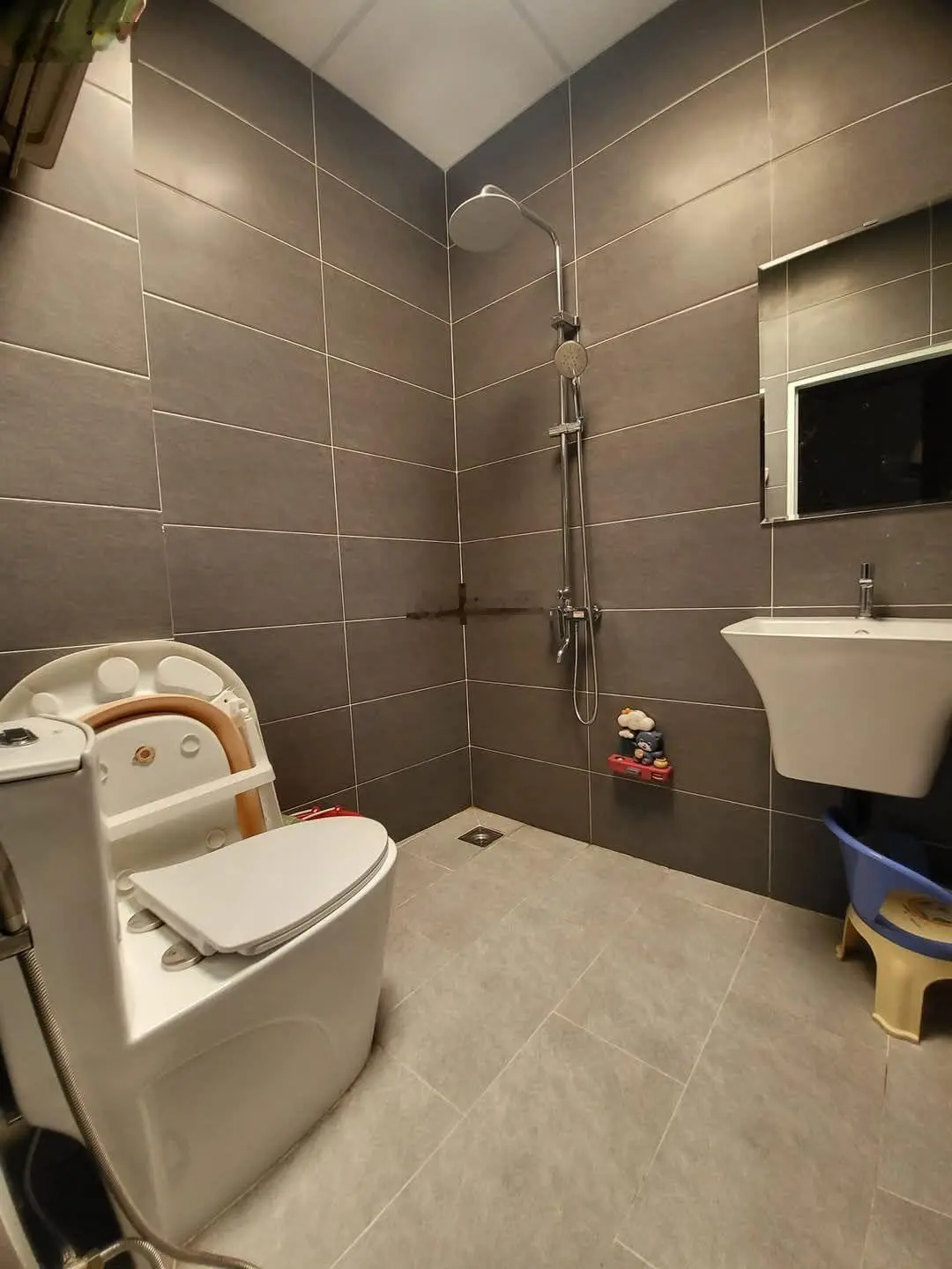 Bán nhà riêng 4PN, 3WC, 97m2, 6,8 tỷ tại đường Ba Đình, Phường 8, Quận 8, TP. HCM