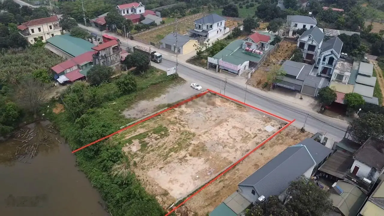 Cần bán gấp 20m mặt đường 87 DT 1100m2 - 200m2 TC tại xã Yên Bài cách làng văn hoá 54 dân tộc 2km