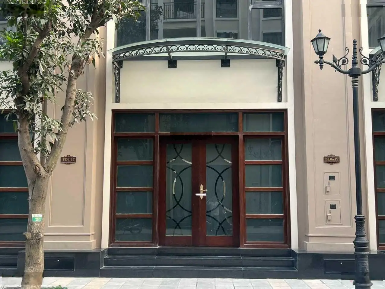 Bán nhanh căn liền kề 68m2 giá rẻ 7.6 tỷ, Thời Đại 18, 2 mặt tiền 1 mặt công viên. Vay ls ưu đãi