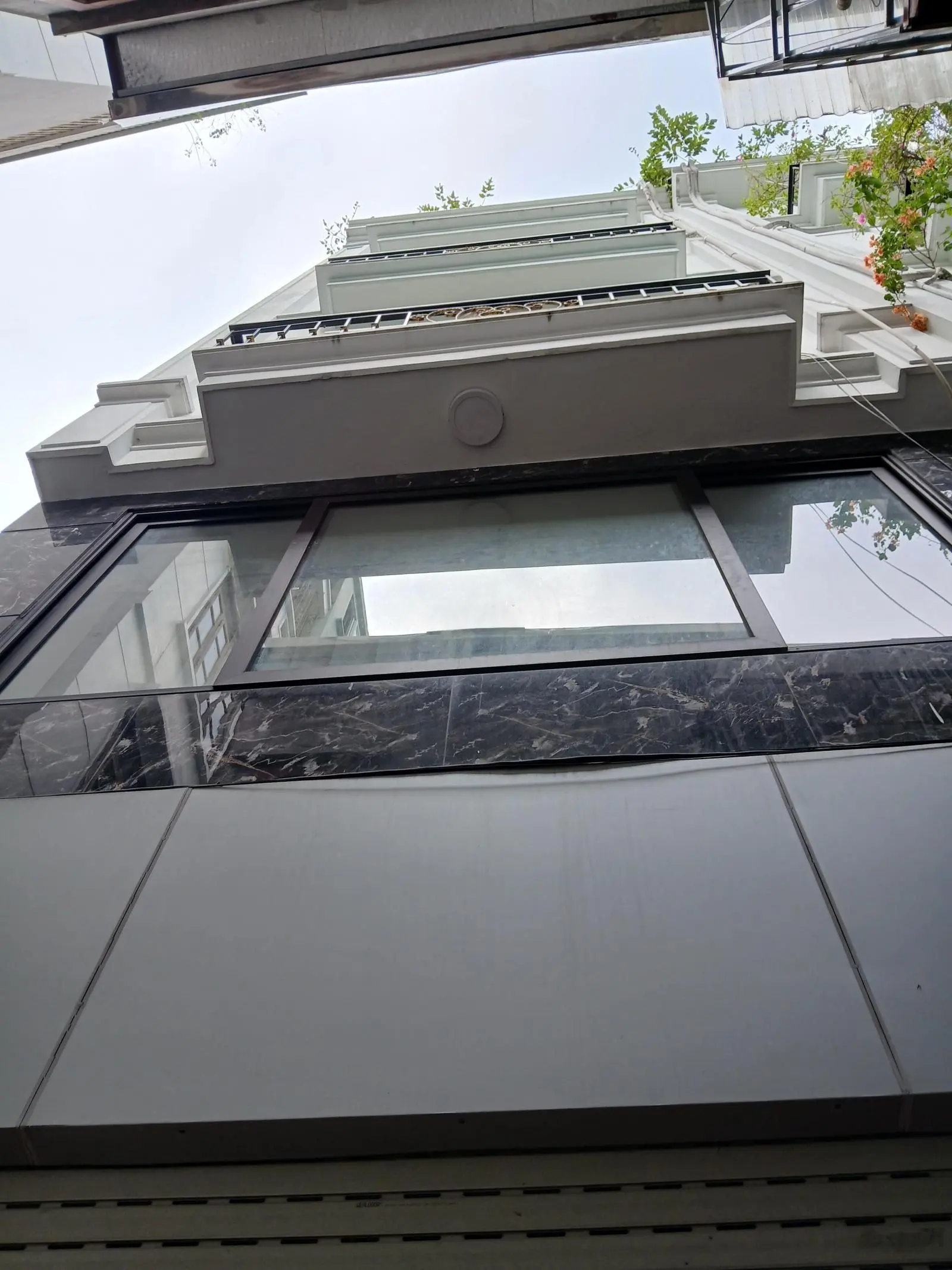 Nhà đẹp ở luôn, Tây Nam Linh Đàm tiện ích an sinh đỉnh. Thoáng sáng, hoa hậu xóm