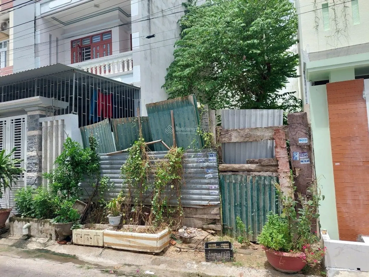 Bán đất khu ĐT Bắc Vĩnh Hải, Nha Trang, dt 100m2 (5x20m) hướng đông - Giá 38,5 tr/m2 (~3,85 tỷ).