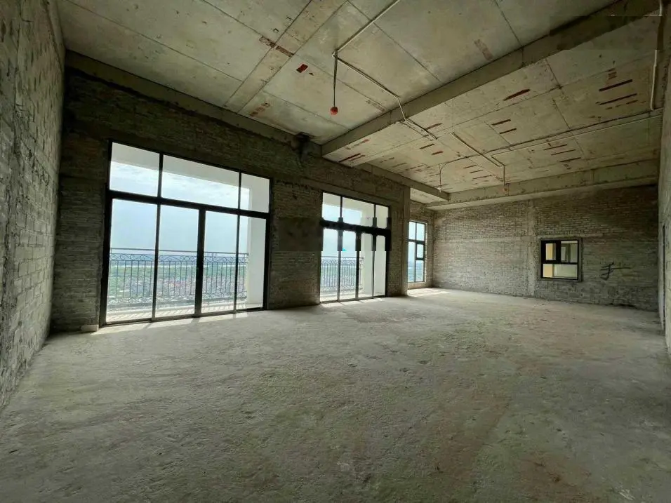 Penthouse 345m2 view Hồ Tây - Có chỗ đậu xe định danh - Đã có sổ - 48 tỷ - D'. Le Roi Soleil