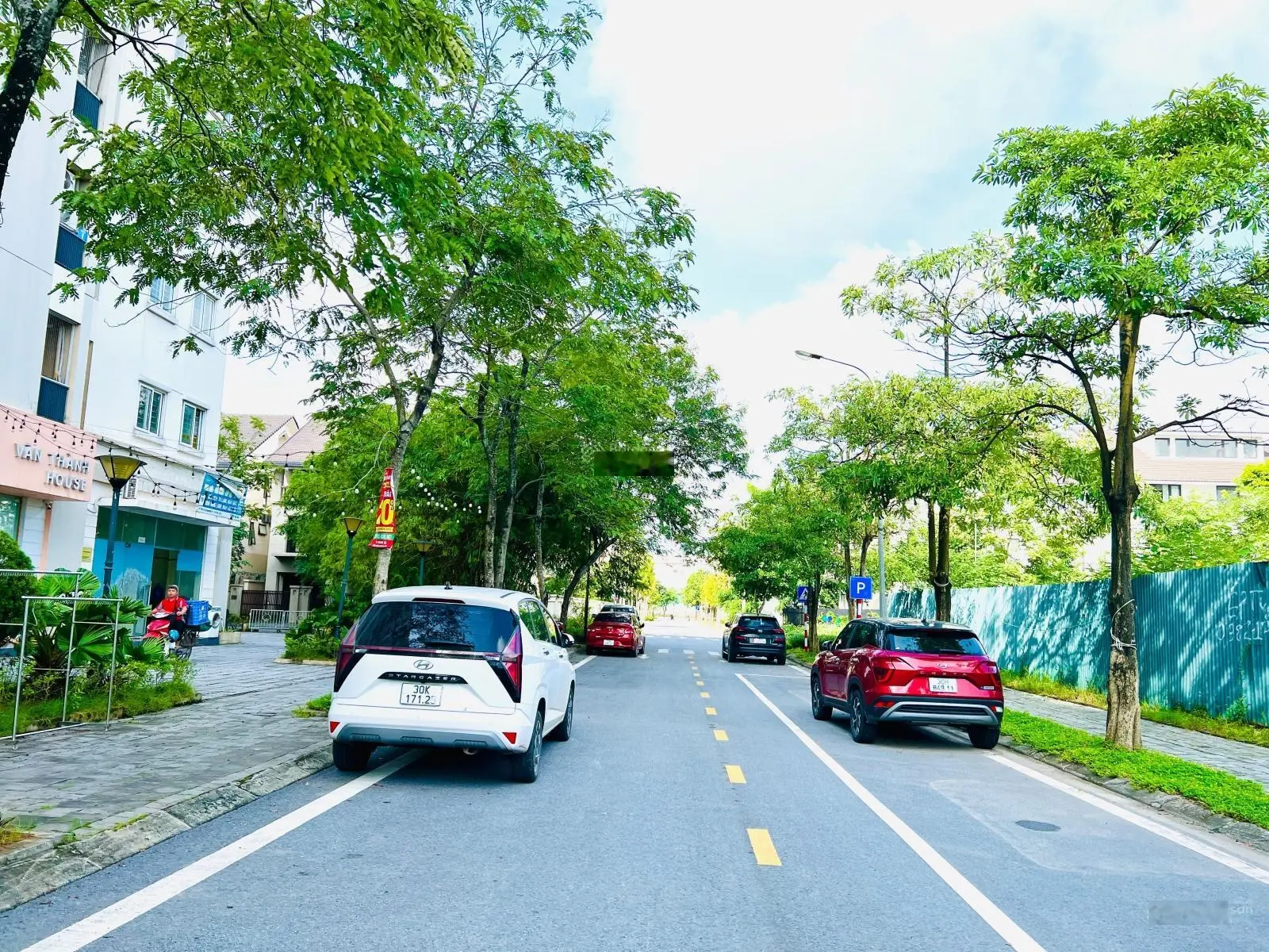 Quỹ căn biệt thự đang bán rẻ: 180m2 - 200m2 - 300m2 - 400m2. LH: 0962 204 ***