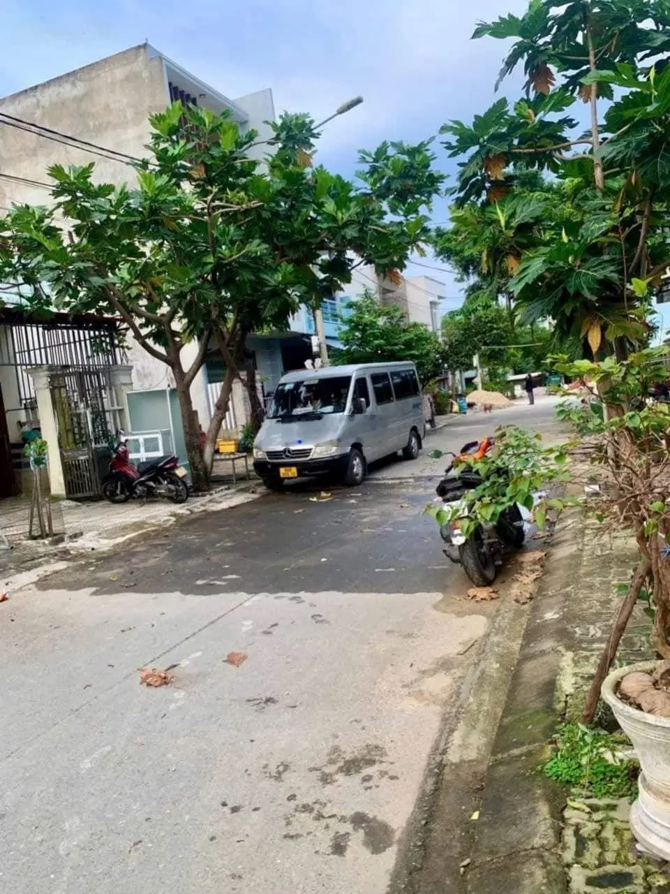 CHÍNH CHỦ cần bán Lô đất Thổ sơn 2. Khu sơn Thủy - phường Hòa Hải. Đường 5m5. Sạch đẹp. 2 tỷ 790