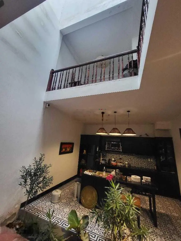 View hồ vườn hồ Long Biên* kinh doanh - nghỉ dưỡng, 3 tầng x 90m2 bề thế, MT 8,2m, ô tô đỗ ngày đêm