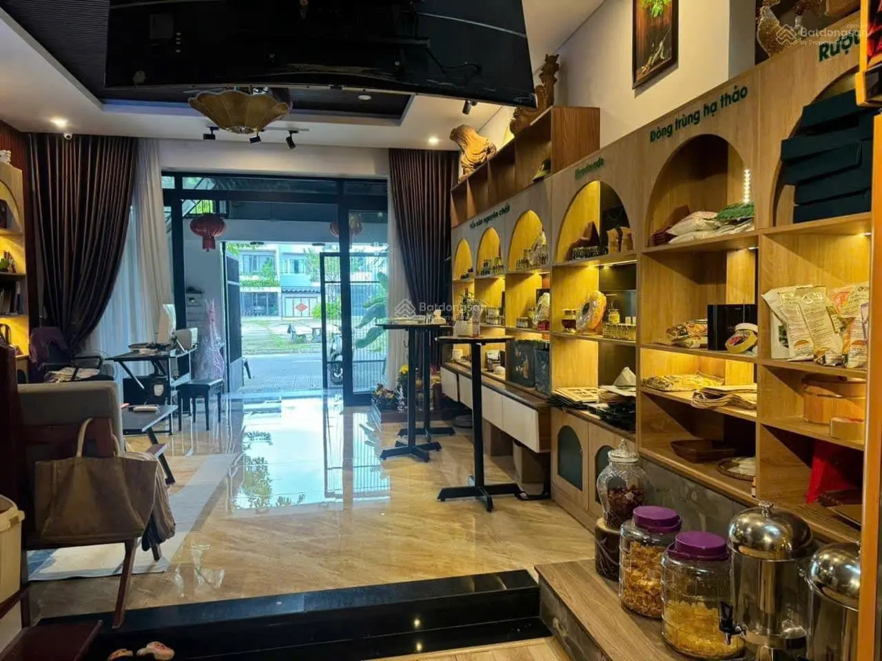 Bán nhà 3 tầng đường thanh lương 23 ( đối diện công viên ) - hoà xuân .