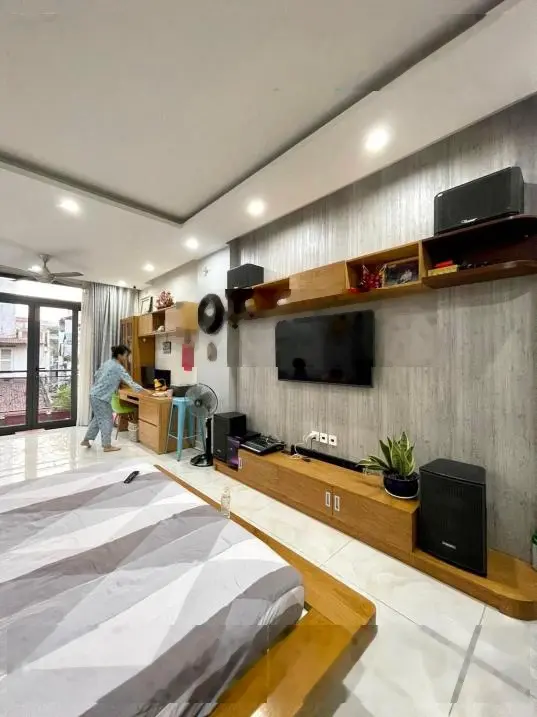 Bán nhà nội khu hẻm 6m Nguyễn Trọng Tuyển, Q. PN. DT đẹp 4x20m, 3 lầu. Giá 14 tỷ