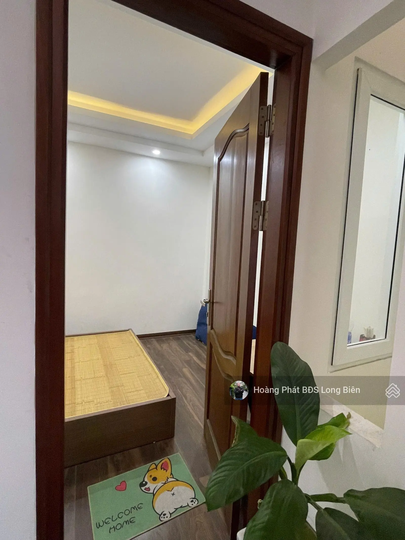 Bán nhà Bát Khối, đối diện Aeon Long Biên. Ô tô đỗ cửa, 40m2 x 4T, 6.25 tỷ. LH 0965 858 ***