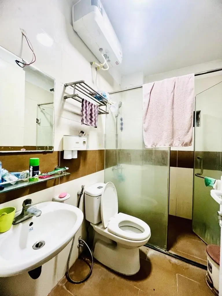 Bán nhà phố Thái Hà, gần ô tô, ngõ thông 4 tầng- 45m2- mặt tiền 5.5m- 8 tỷ 600