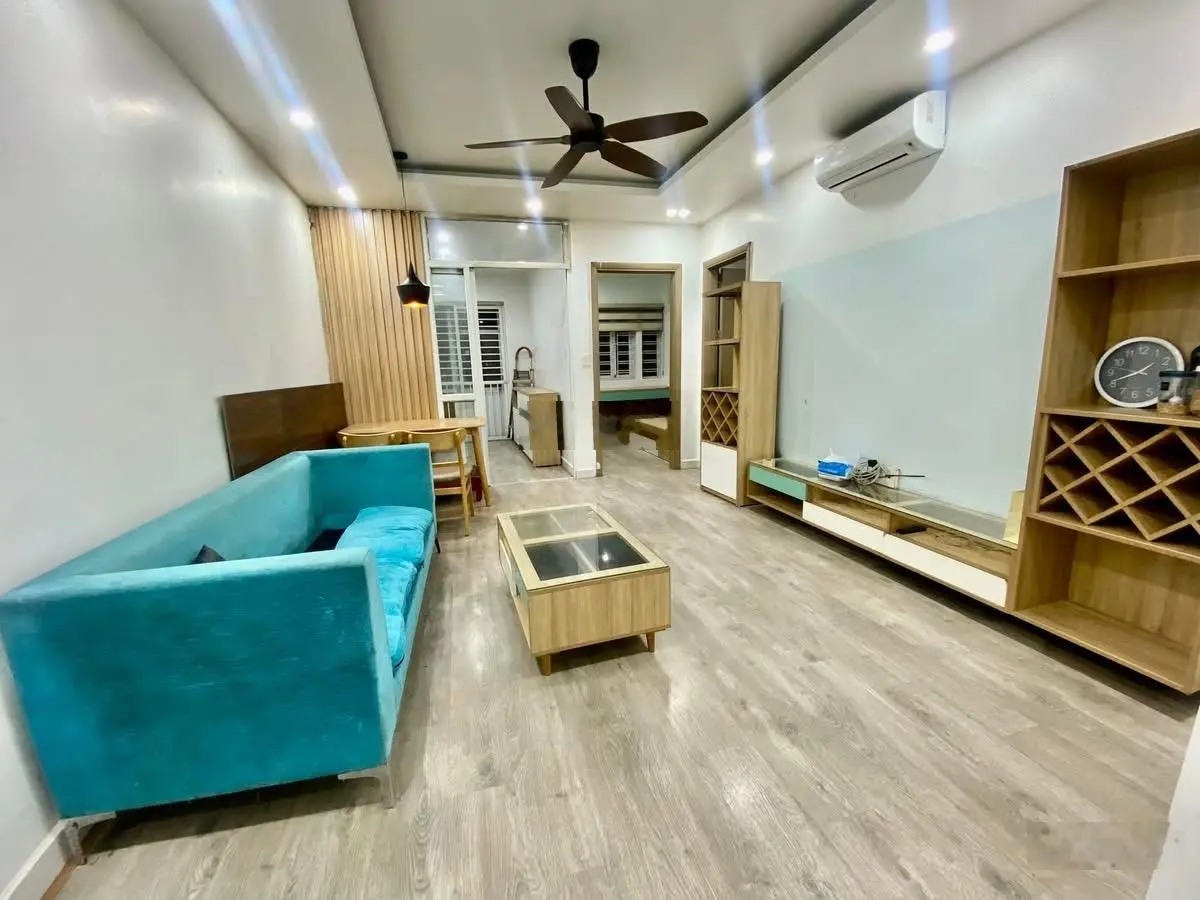 Bán gấp căn đẹp 63m2 gần full nội thất, giá hơn 900tr