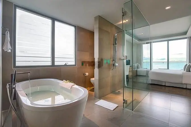 Một căn Alacarte Studio duy nhất biển Mỹ Khê, tầng cao, giá sụp hầm