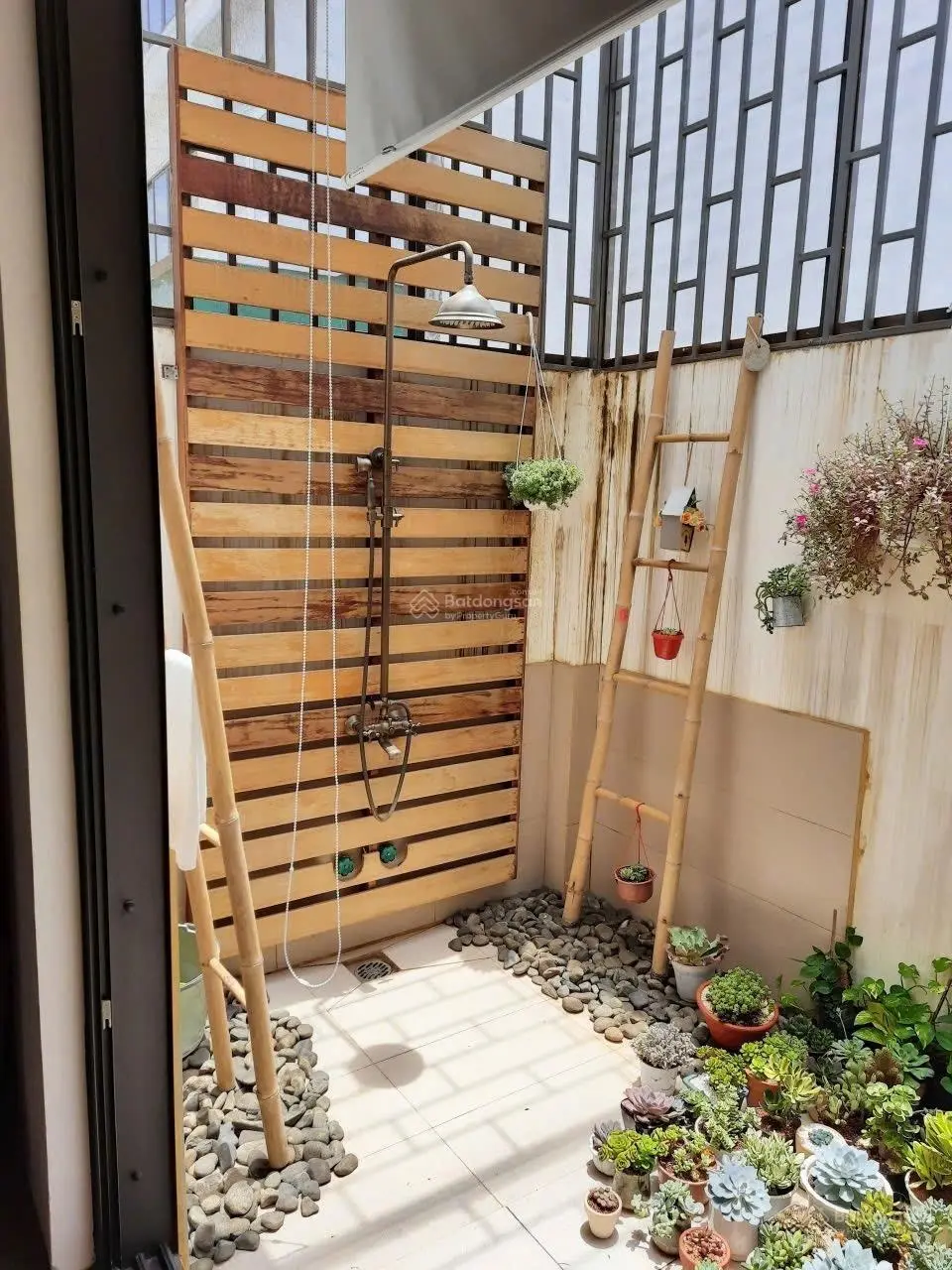 Bán nhà 3 tầng đẹp tại KDT Mỹ Gia (gói 2), Nha Trang, Khánh Hoà đã có sổ đỏ hoàn công