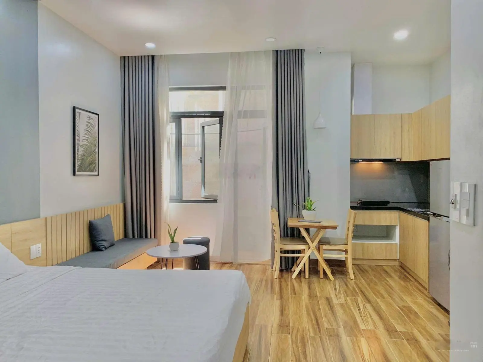 Siêu phẩm tòa căn hộ ngay biển Mỹ Khê, dòng tiền hơn 50tr/tháng, khu vực rất hiếm nhà chào bán