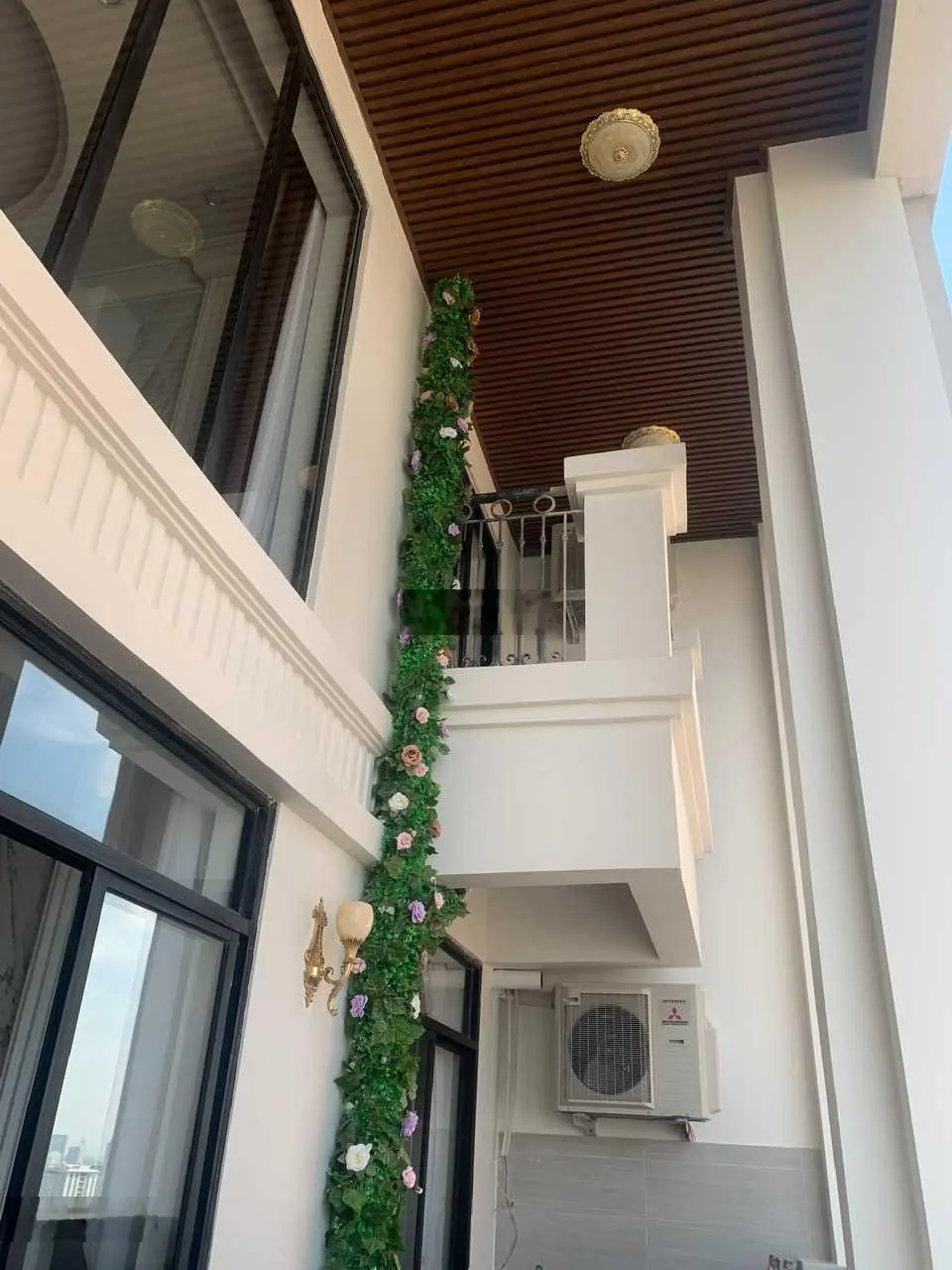 Gia chủ tôi rất cần bán căn hộ 103m2 BC ĐN tại Roman Plaza Tố Hữu giá 5,34 tỷ có TL