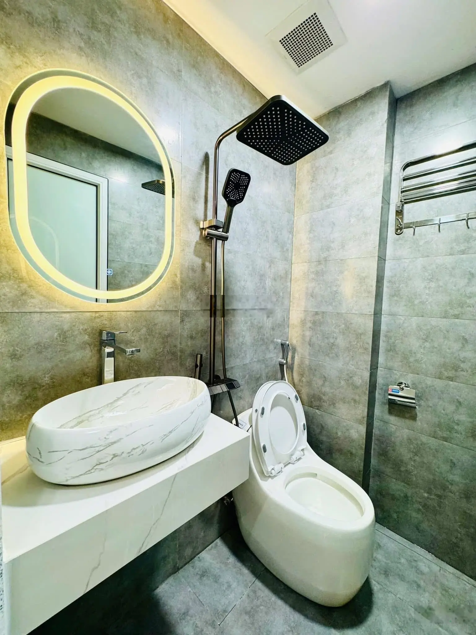 Bán nhà hiếm ở Thụy Khuê, Tây Hồ. 29m2T1/ 32m2 T2, 5 tầng, MT 5m, 7.68 tỷ. Lô góc, ngõ ô tô, kd