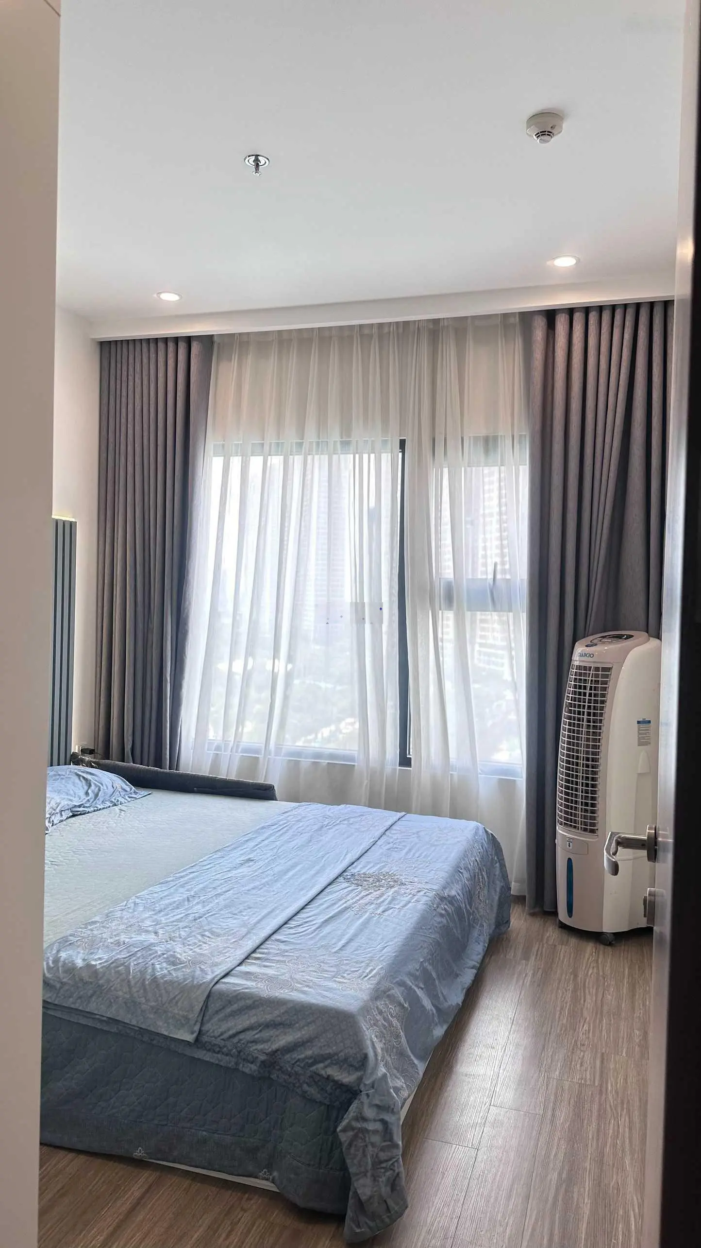 Chính chủ cần bán chuyển nhượng lại căn 2PN 55m2 giá 2,75 tỷ full nội thất