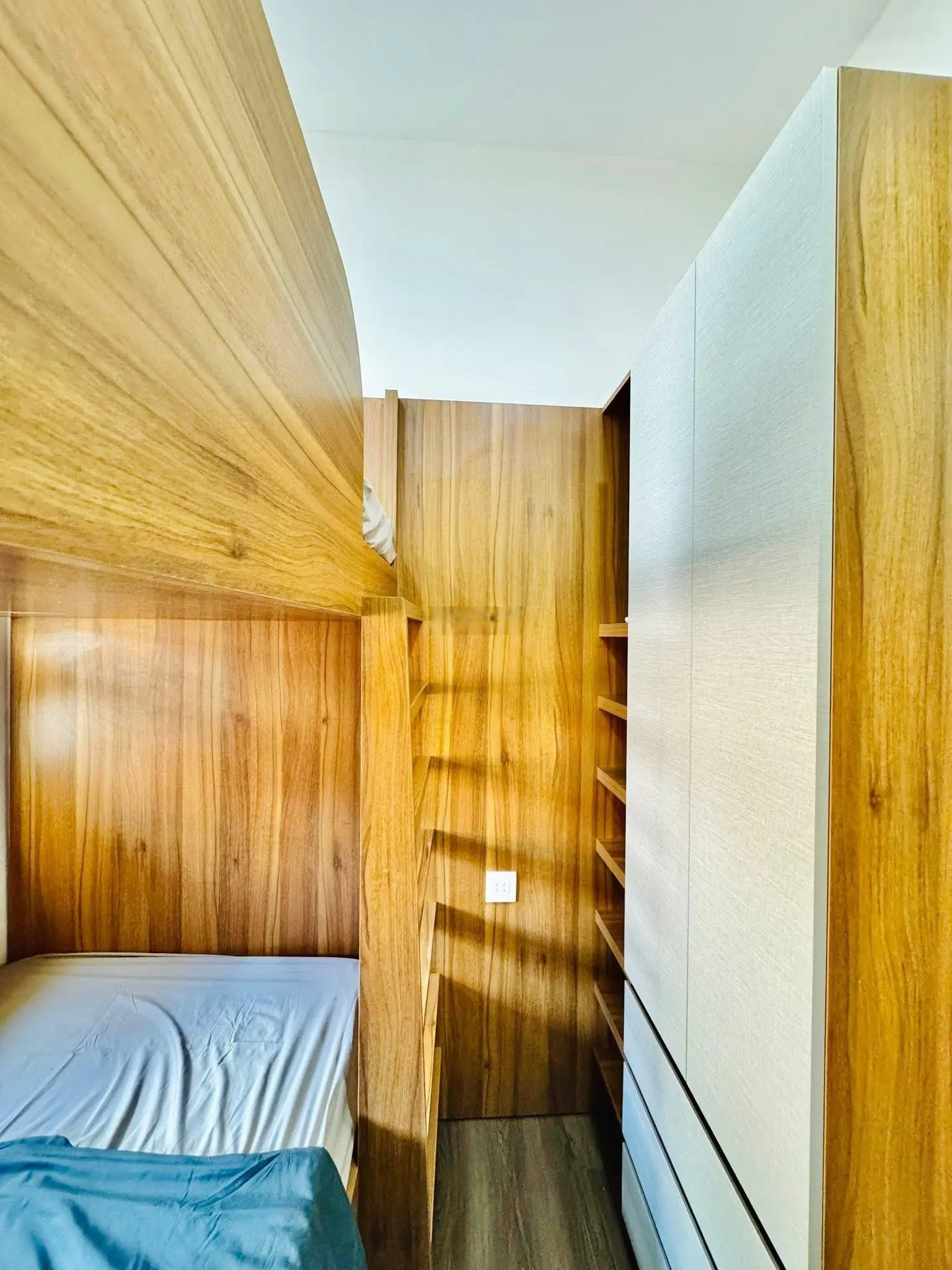 Hoa hồng 50tr - Bán nhà Nguyễn Công Hoan - P7 - PN - 27m2 - 4,38 Tỷ