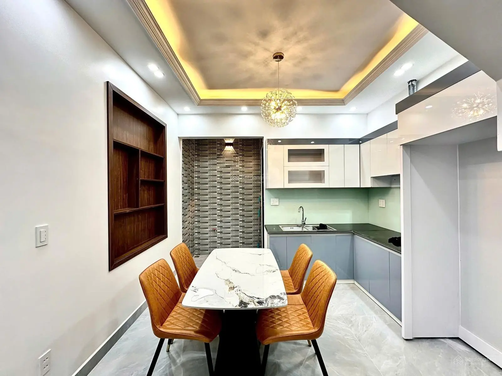 Bán siêu phẩm cực đẹp, vuông vắn phố Thiên Lôi, Lê Chân, Hải Phòng, sẵn sổ, giá tốt
