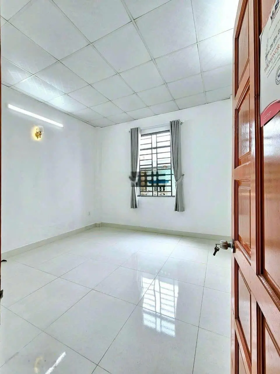 Siêu phẩm 3.99 tỷ, nhà 4x21.5m, 2 tầng. Sổ hồng riêng biệt. Hẻm 1886 HTP - TT Nhà Bè. Có 3PN