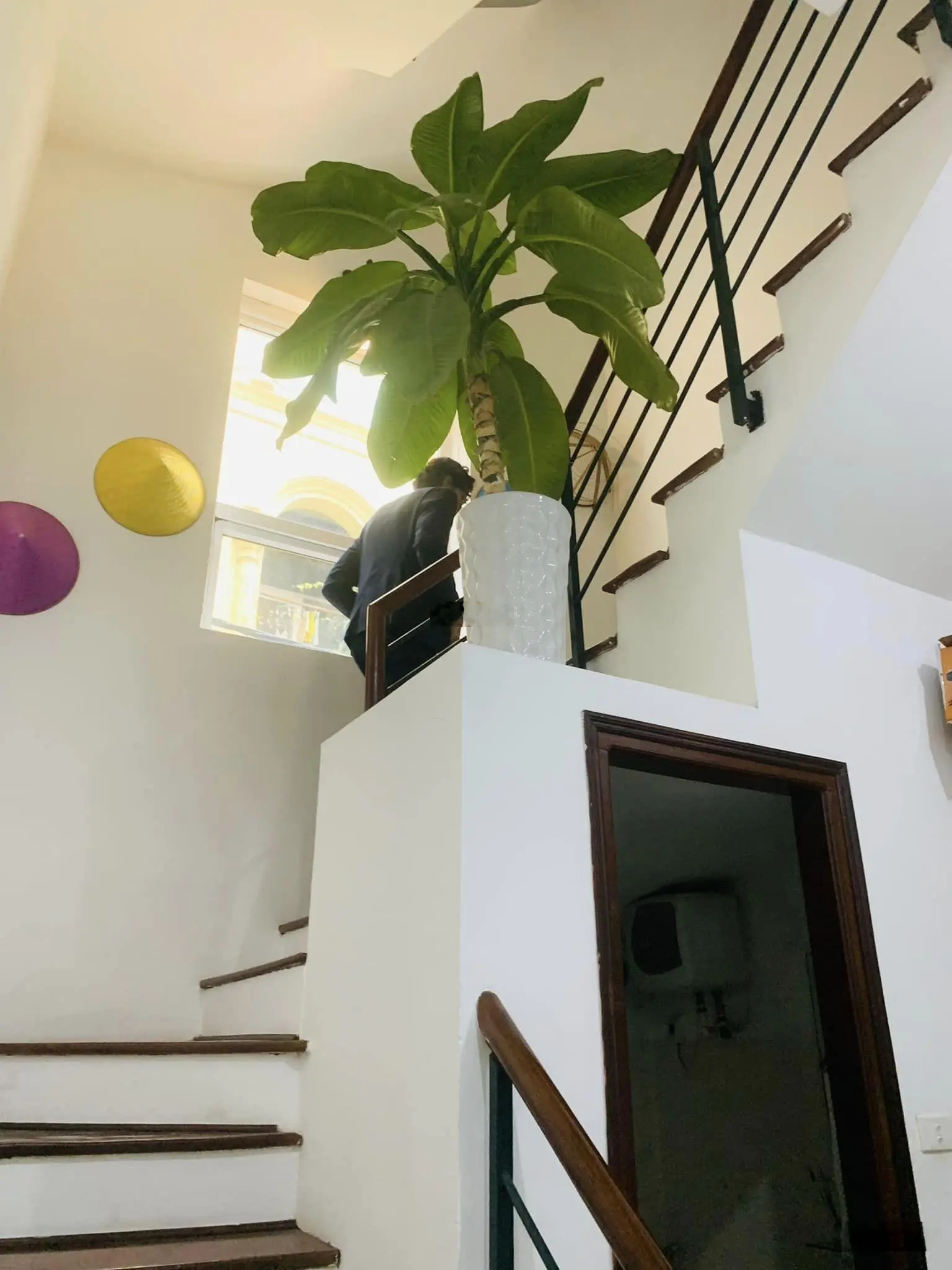 Bán NR 68m2 tại Minh Khai, 12 tỷ, 8PN, 8WC, giá cực chất nhà có thang máy.