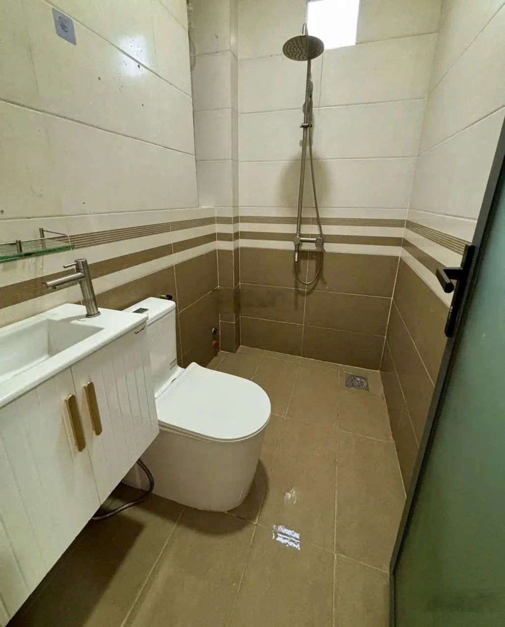 Nhà phố 500m2 diện tích sàn, 11 Phòng Ngủ, có thang máy, mặt tiền đường số, p Tân Kiểng, Quận 7.