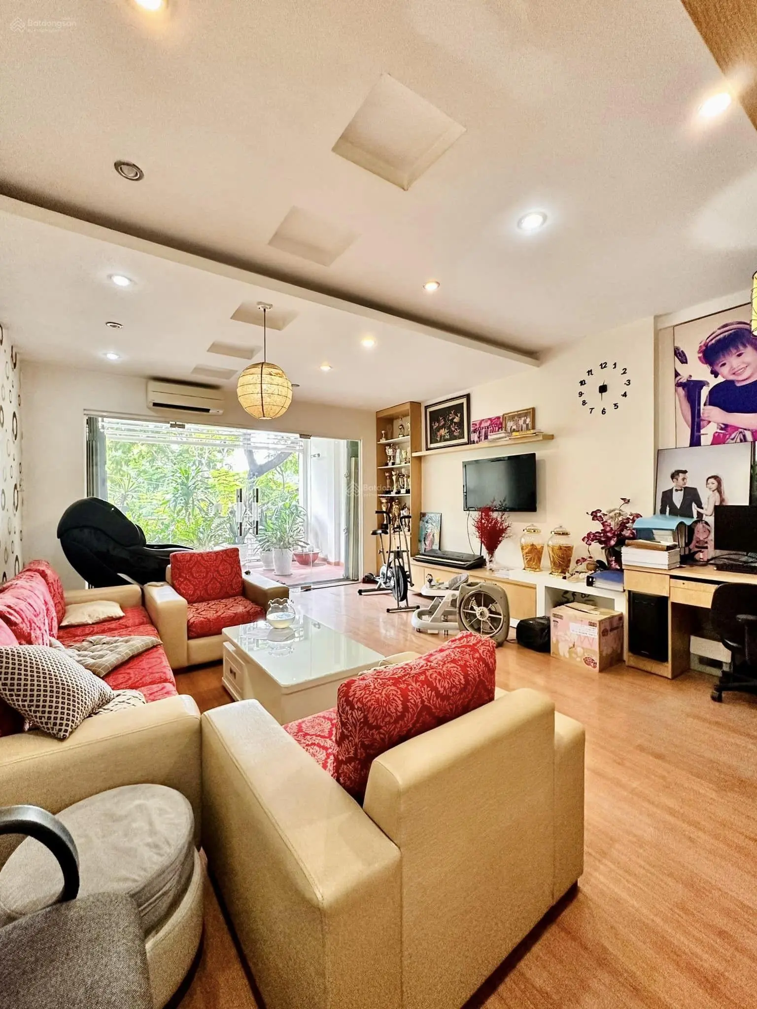Mặt tiền Bình Thạnh 30m đẹp có lề 5x23m 5 tầng mới full nội thất sang trọng giá 25 tỷ TL