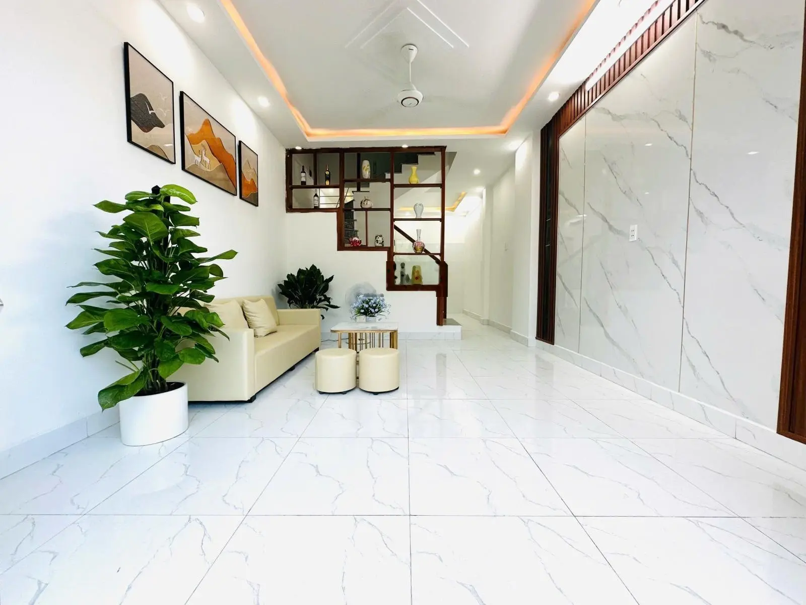 Bán nhà 4 tầng đường Đồng Hoà - Kiến An sau nhà mặt đường ô tô đỗ ngày đêm
