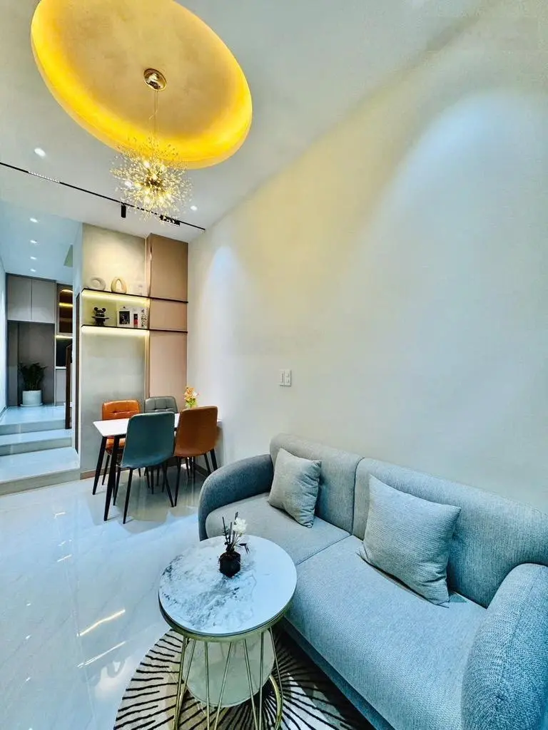 Bình thạnh - cách cây cầu qua q1 - 21m2- giá nhỉnh 3 ,1 tỷ-