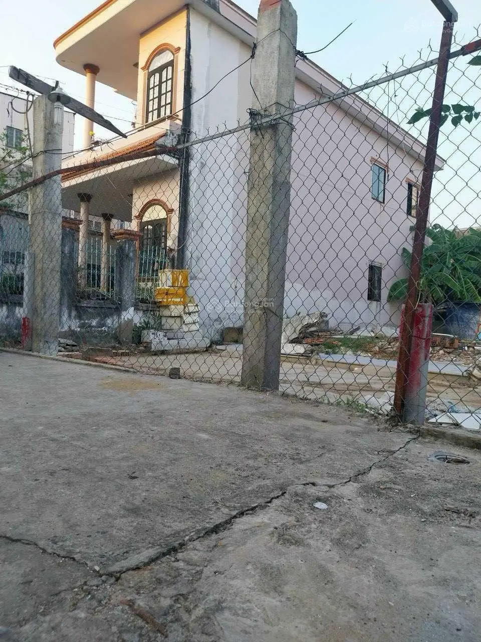 Bán đất hẻm 1806 đường Huỳnh Tấn Phát, Thị Trấn Nhà Bè, DT: 4x25m thổ cư, CN: 105m2, giá: 3,3 tỷ TL