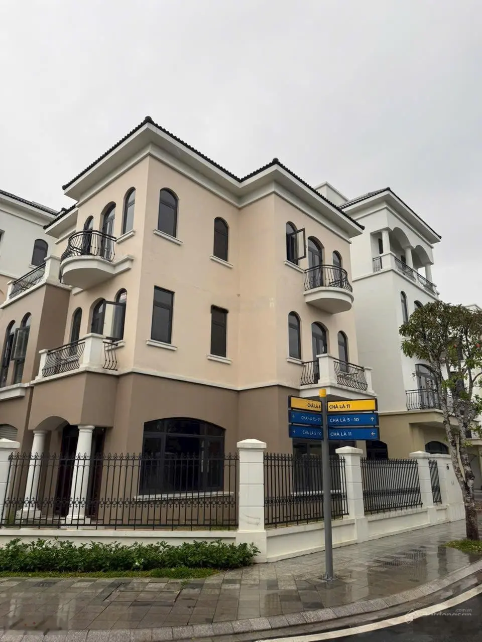 chính chủ bán biệt thự lô góc chà là 11 218m2 góc đơn lập vinhomes ocp2
