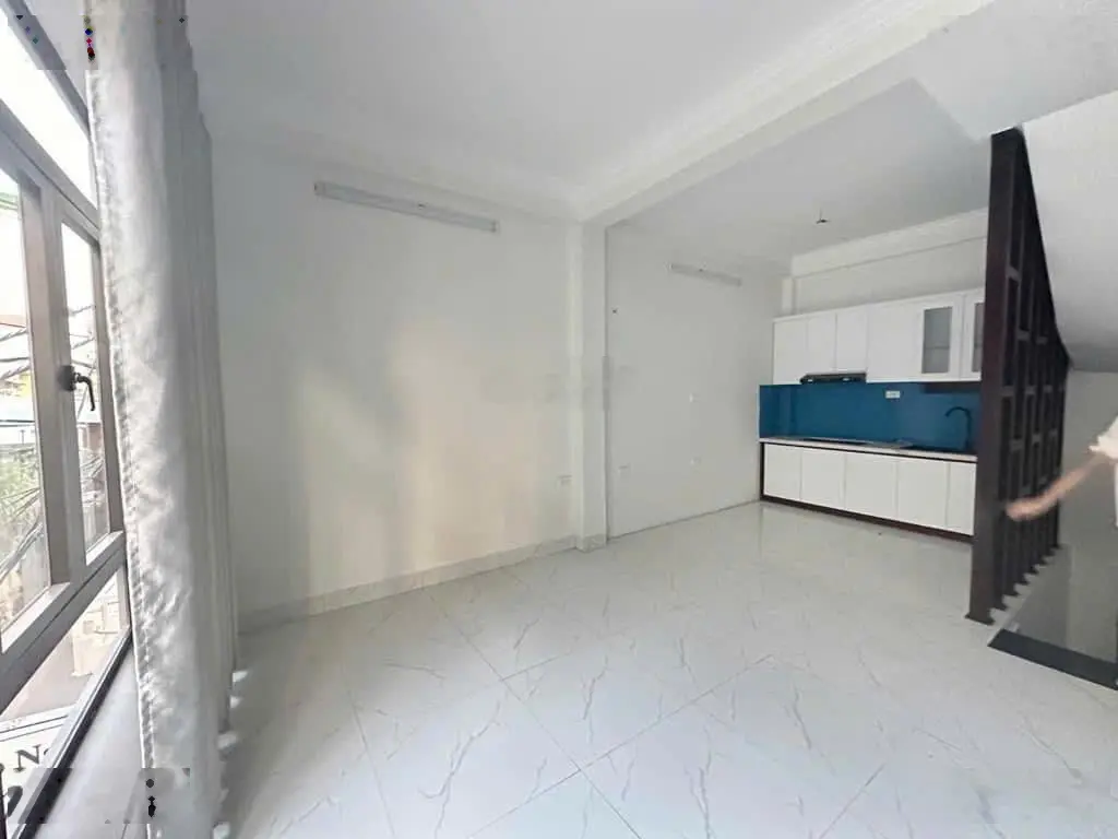 Bán Nhà 4Tx37m2 Ngõ Thông Thoáng Đỗ Ô Tô Gần Nhà Ngay Gần ĐH TDTT Cách QL6 500m