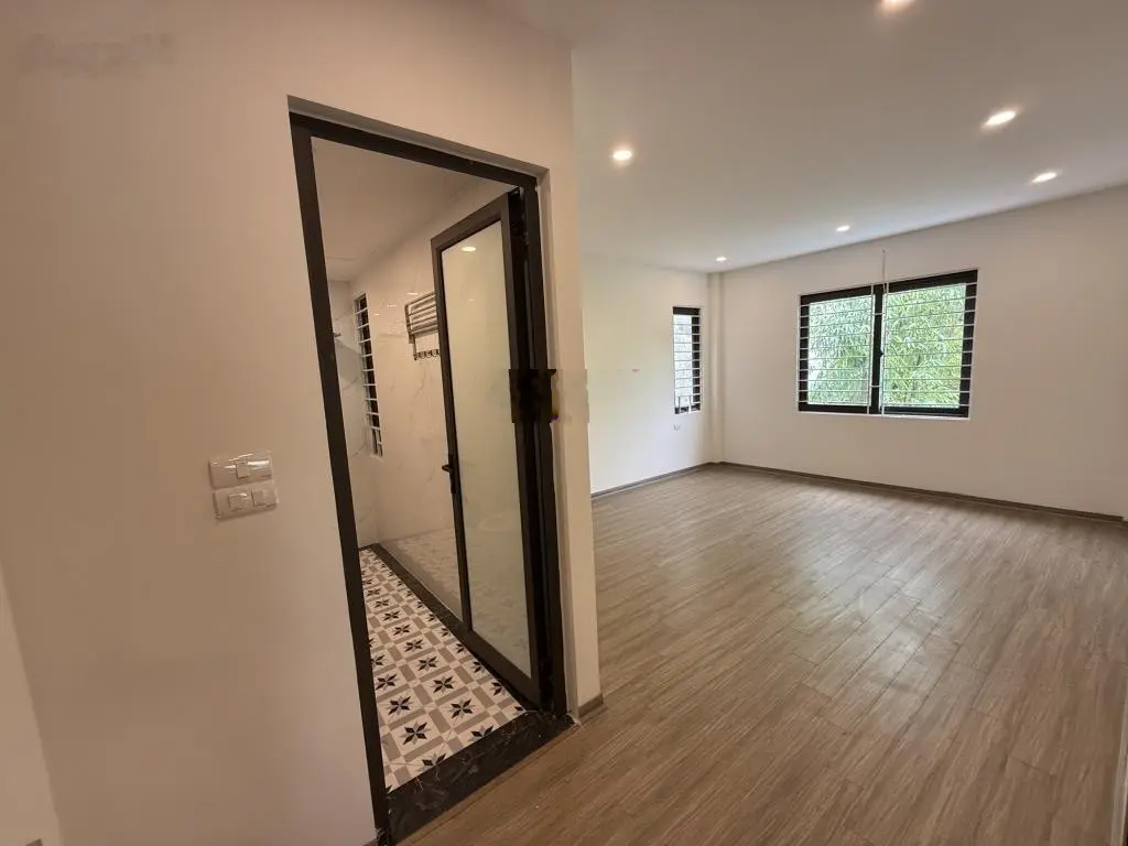 Bán nhà phố hoa lâm kinh doanh căn hộ dịch vụ dòng tiền 400 triệu/năm sau quy hoạch mở đường 12m