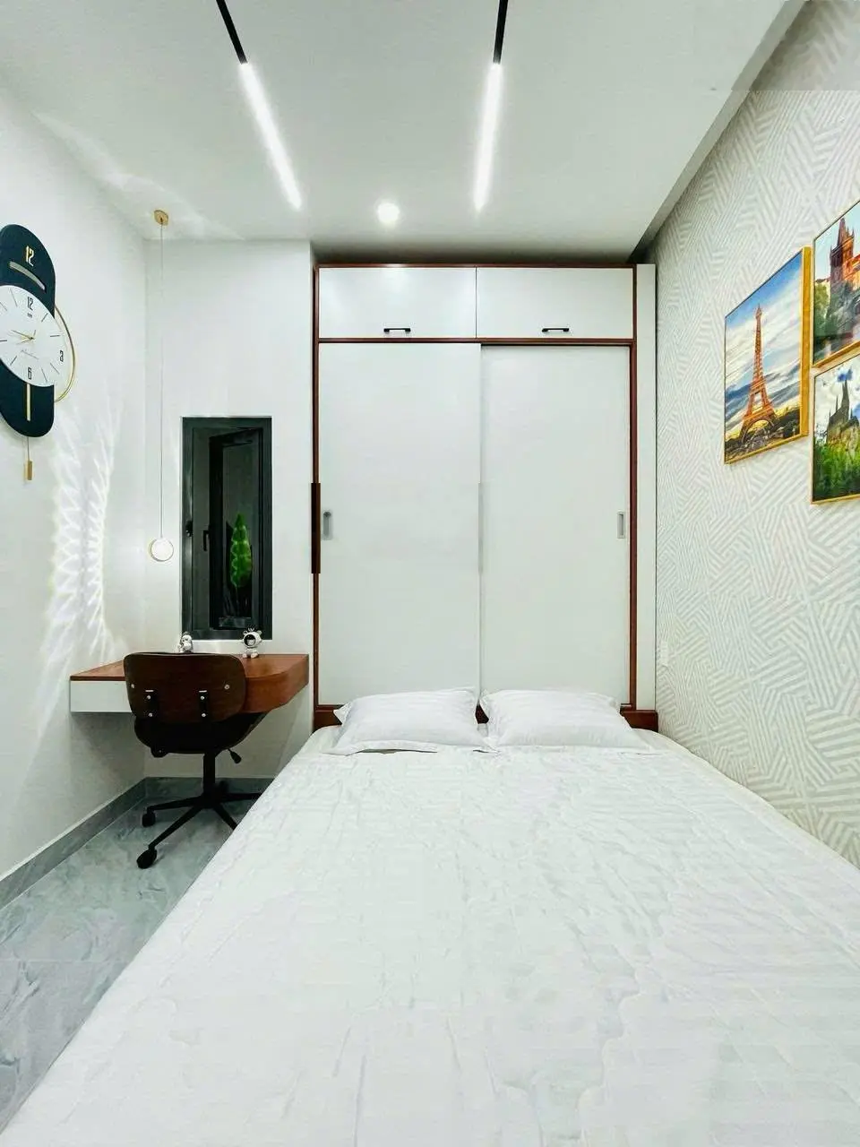 Cần 1 căn nhà đẹp ngay Lê Văn Quới với diện tích là 4x6m, 1 trệt, 1 lầu, sân thượng, 2PN, 2WC
