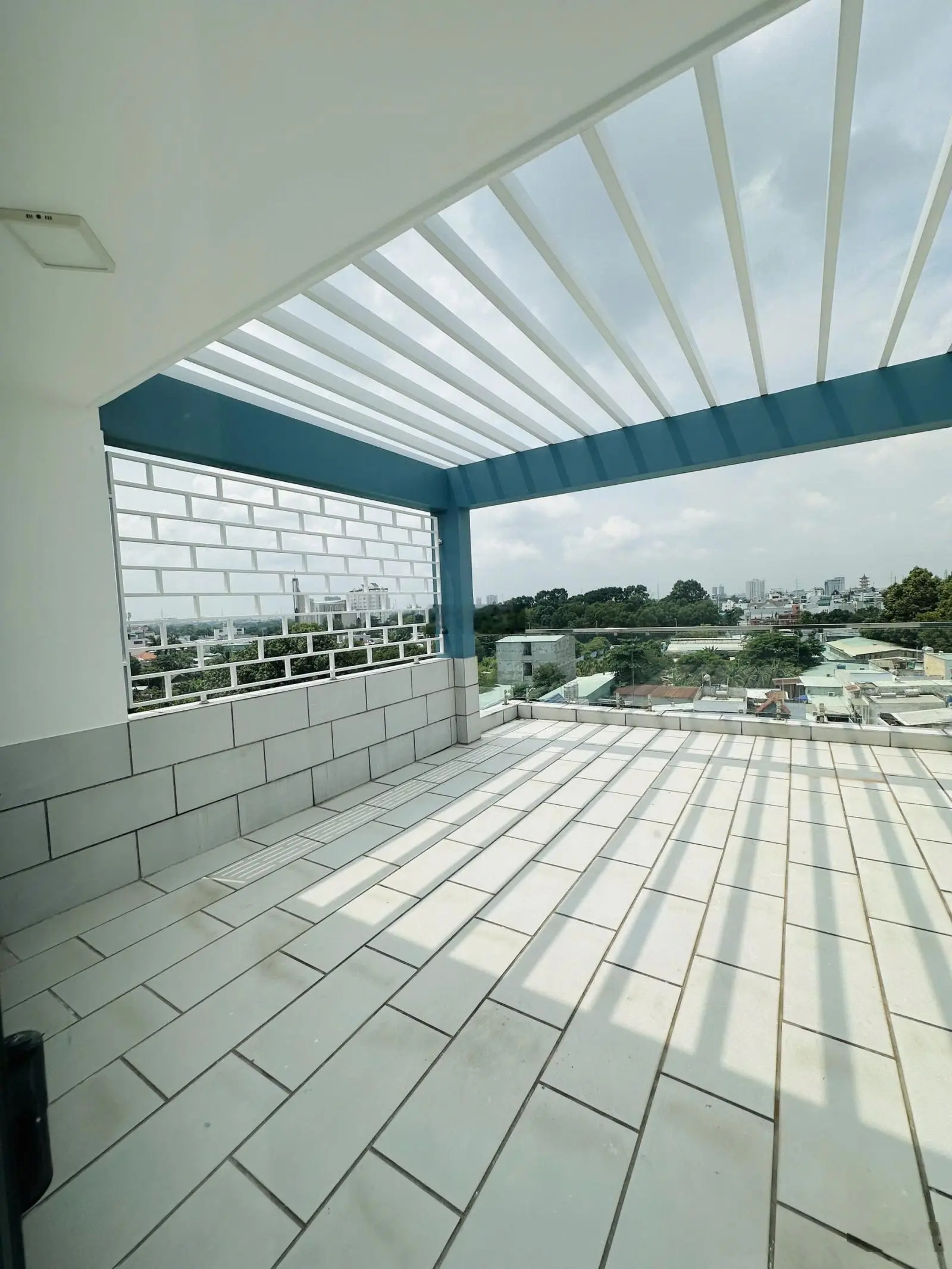 Hàng khủng - Bình Trưng Đông - Q2