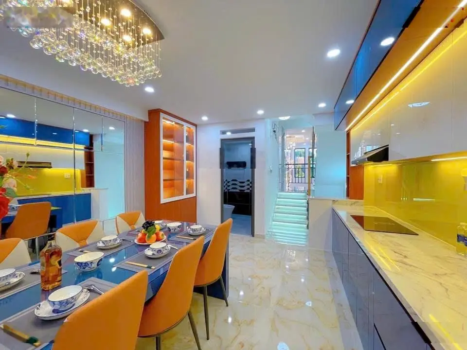 Hương Lộ 2 - 5 tầng thang máy - mới 100% - 4x20 5 tầng - hẻm 8m cách mặt tiền 20m - full nội thất