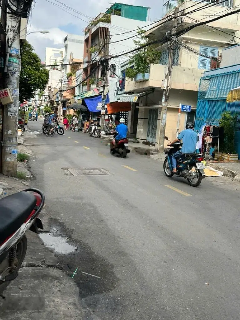 Mặt tiền thuận lợi KDBB đa ngành 88m 2 tầng gần chợ Xóm Củi, Ba Đình, Q8 SHR plý chuẩn nhỉnh 9tỷ tl