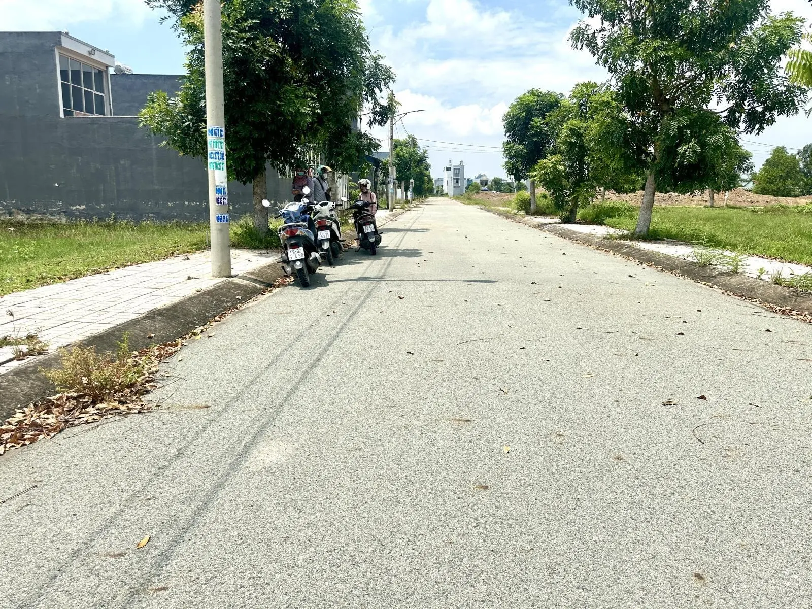 Bán đất đường N21 KDC Cát Tường Phú Sinh giá 990 triệu