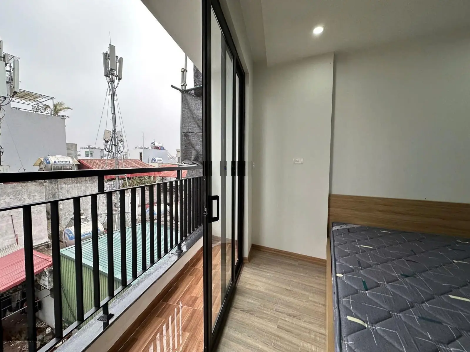 Hot! bán nhà 7 tầng - thang máy - 24 căn hộ full nội thất - 7 chỗ vào nhà - xuân la - giá 27.9 tỷ