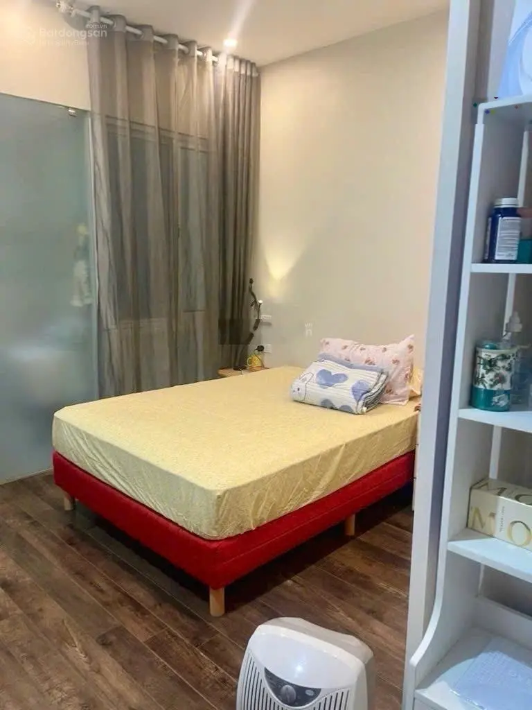 Bán nhà phố Lạc Trung - Phân lô cán bộ - Ô tô tránh nhau - 70m2 - 4PN. Giá: 20,5 tỷ. LH: 0779 548 ***
