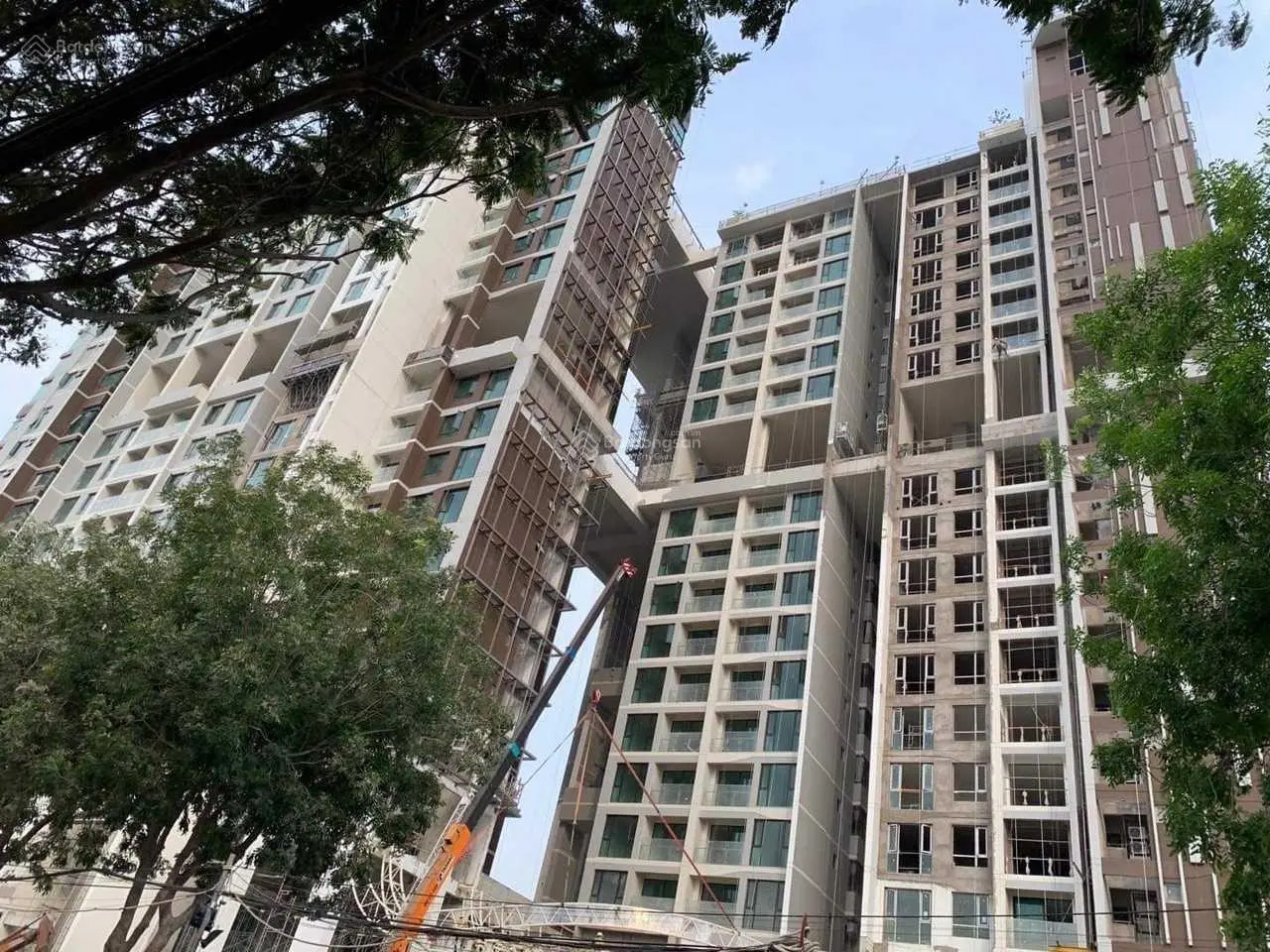 D'Edge: Căn 3 PN - 142m2, view sông SG và sân vườn, lầu thấp, thang máy riêng. Giá 15,5 tỷ