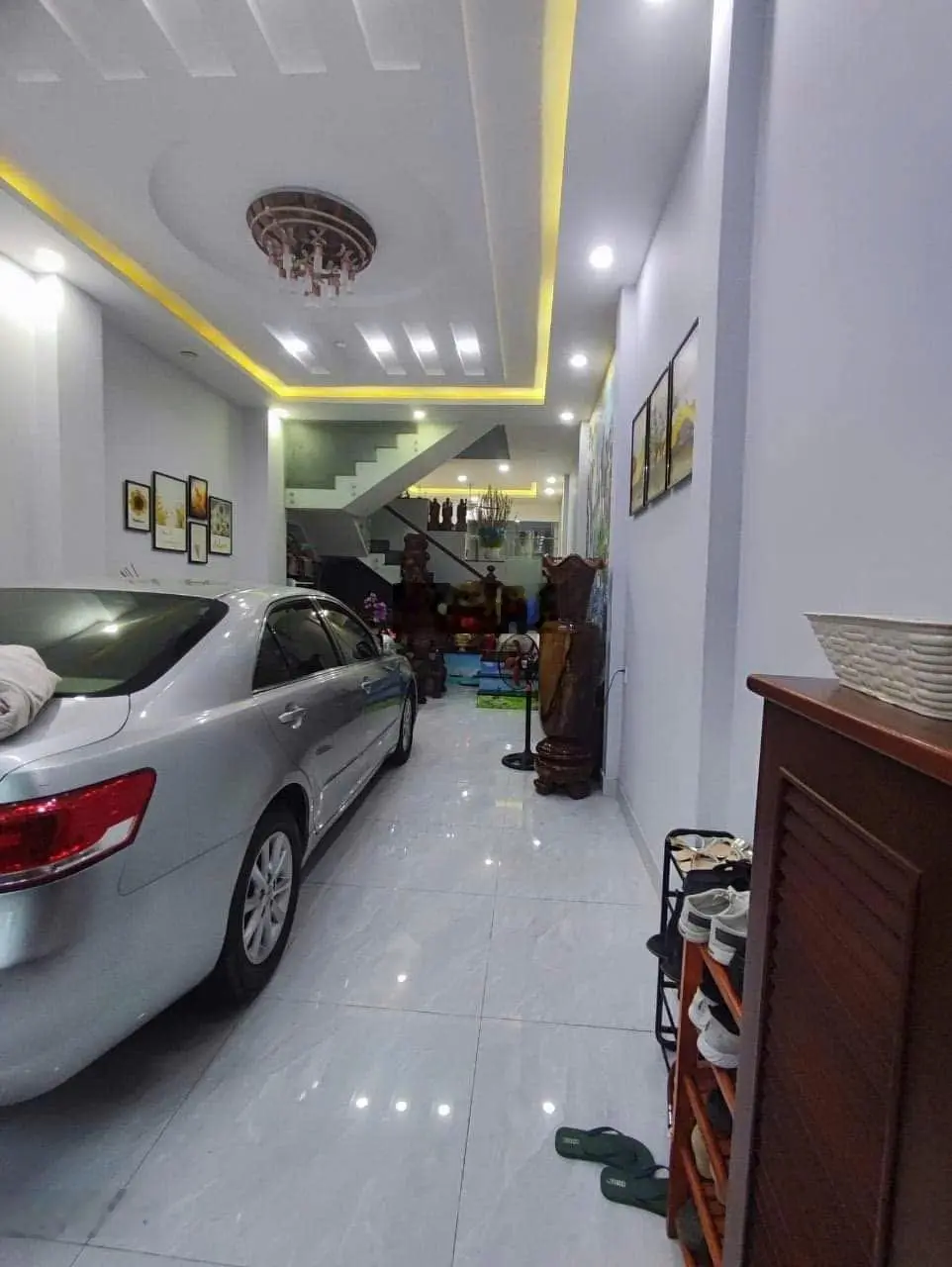 Ngộp Khu Bắc Hải - Đất Thánh Giáp Quận 10, HXH vô nhà - 4x15m - 3 tầng BTCT