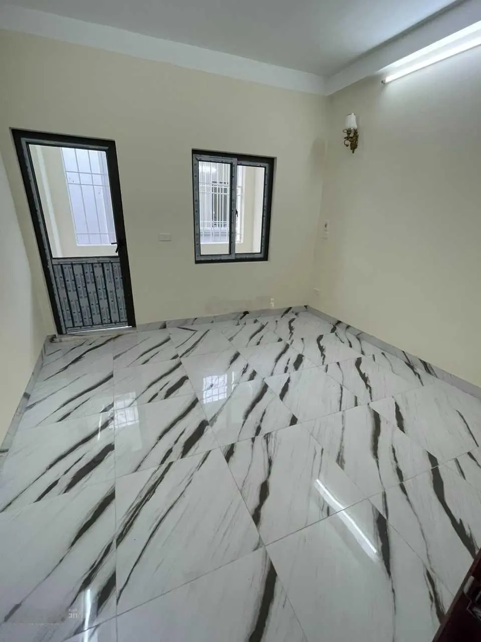 2,25 tỷ nhà 33mx4T gần Đại Học TDTT Cách QL6 3 phút đi xe, Siêu thị Lan Chi 2km
