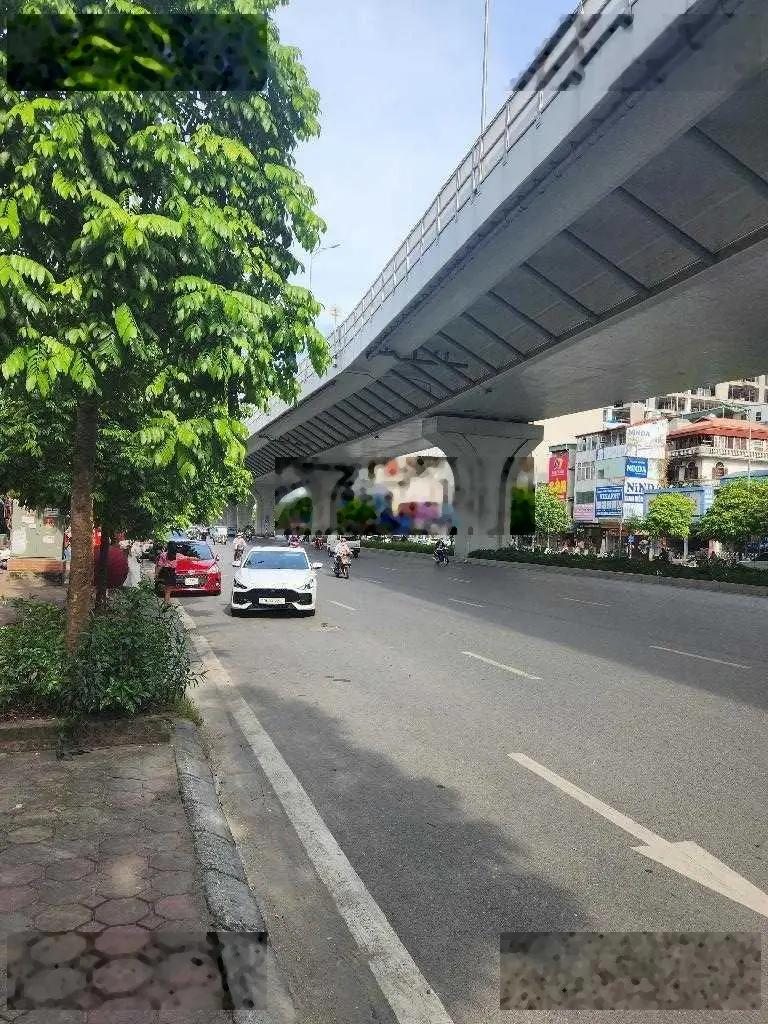 Nhà đất lô góc, tặng nhà 2 tầng + GPXD + bản TK 6 tầng mặt phố Trường Chinh, 31,3m2, giá 16,9 tỷ