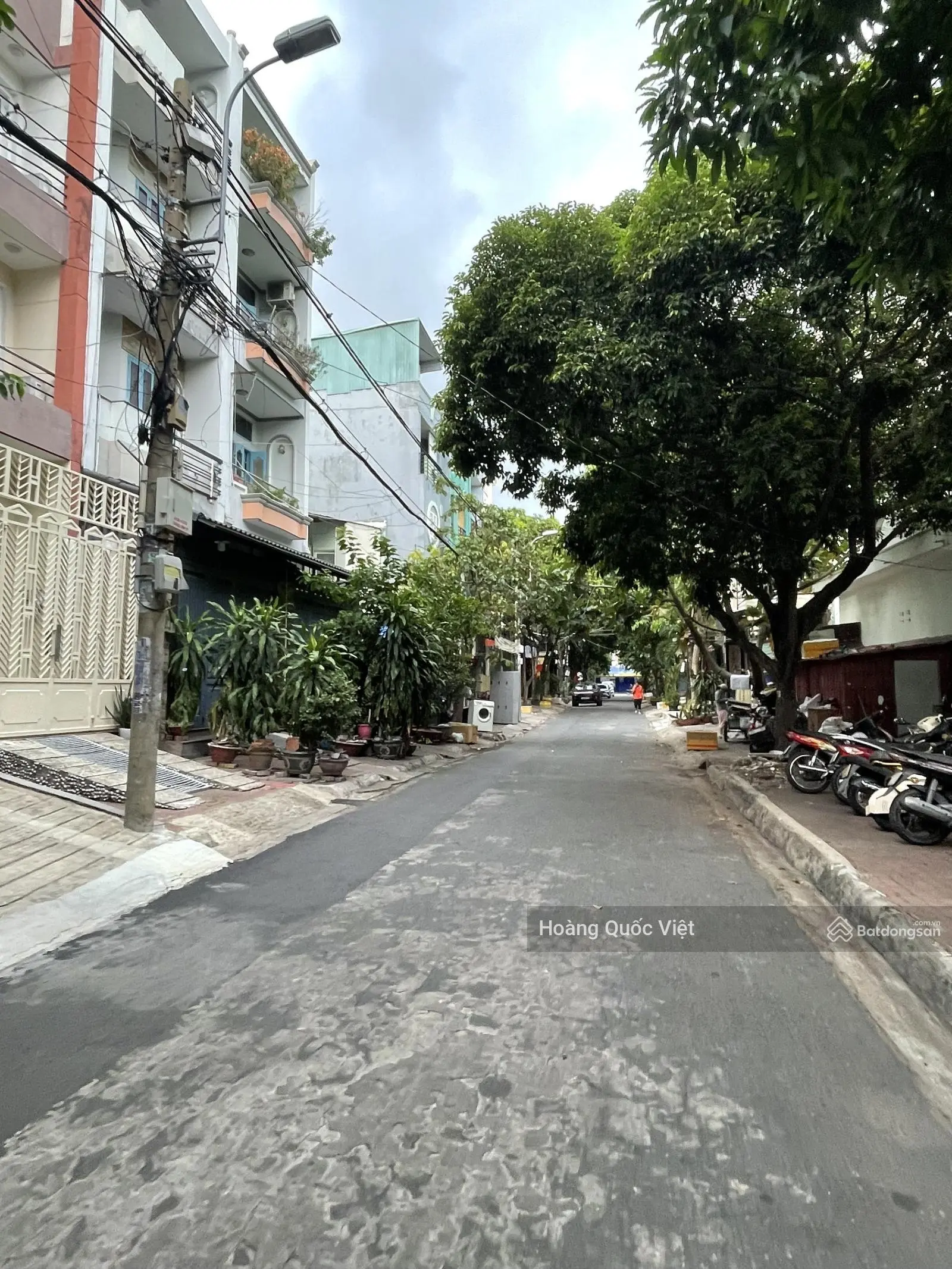 Khoán 37tr/th - hẻm 11m - 4 tầng thang máy - 72m2(4x18) - nguyễn gia trí p25. giá 13.6 tỷ tl