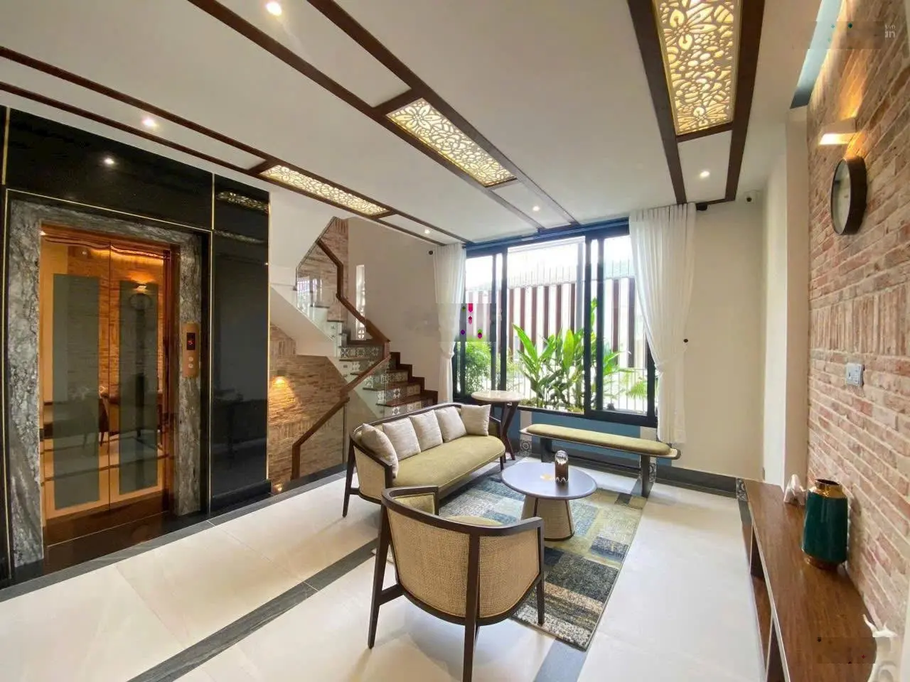 Bán Nhà Phố Hưng Gia 5 - Phú Mỹ Hưng, Quận 7. DT 108m2. MT rộng 6m, 4 tầng, có thang máy
