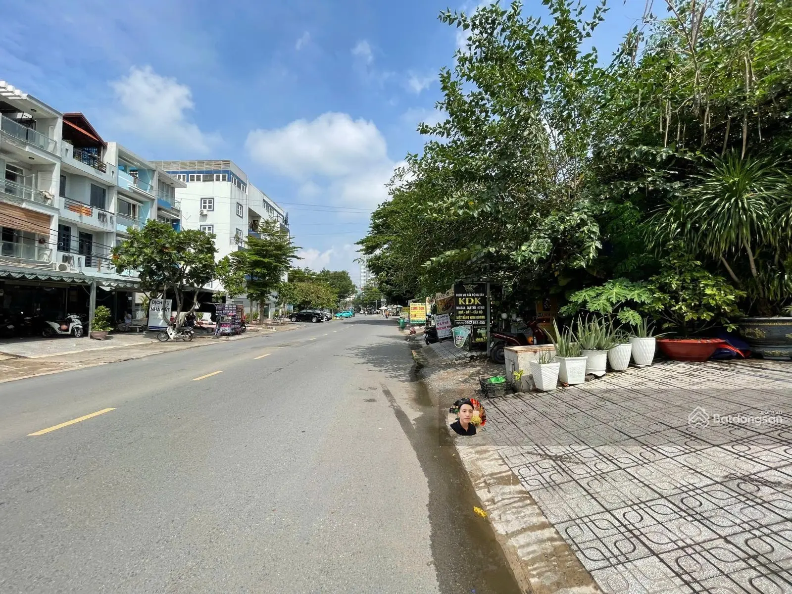Bán nhà phố 4 tầng (4x20m) có thang máy MT đường Phú Thuận Quận 7 giá 17 tỷ LH: 0917 796 *** Phương
