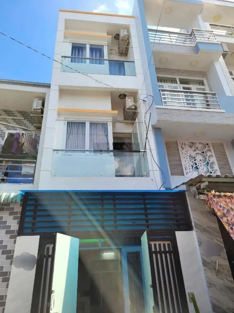 Chủ giảm sâu 1,5 tỷ-còn 9 tỷ, MT kinh doanh Âu Dương Lân Q8, đường xe tải (4,7 x 18) pháp lý chuẩn