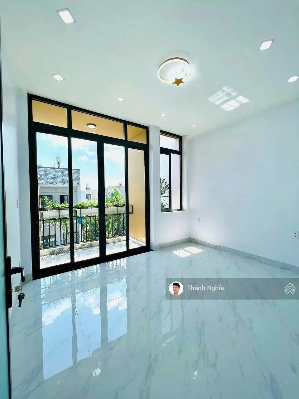 HIẾM! BÁN GẤP HƠN CHỮ GẤP! Nhà 3 tầng 4PN, 3WC 52m2 chỉ 4,x tỷ