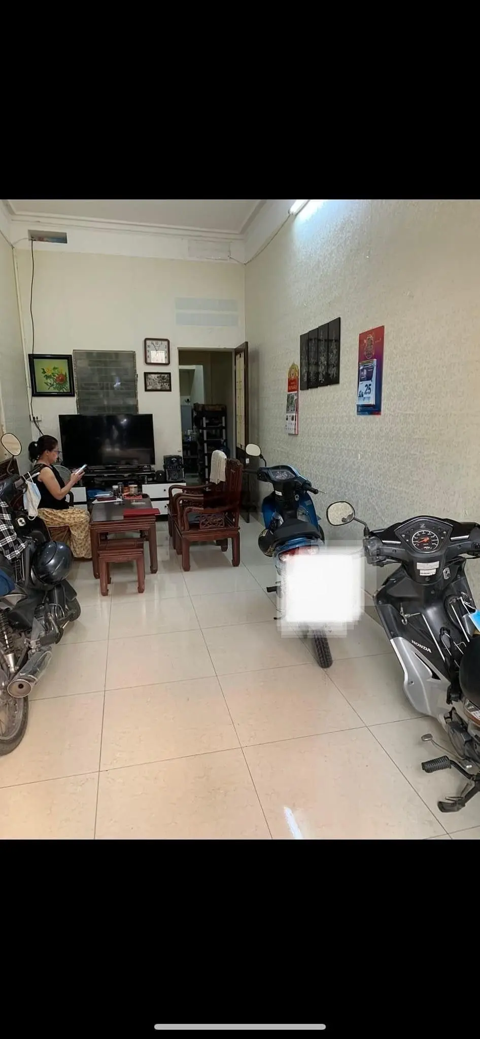 Bán nhà đội cấn - ba đình - ôtô đỗ cửa - ngõ nông rộng 4m - 70m - 3tầng - mt 3,8m - giá 16,5 tỷ.