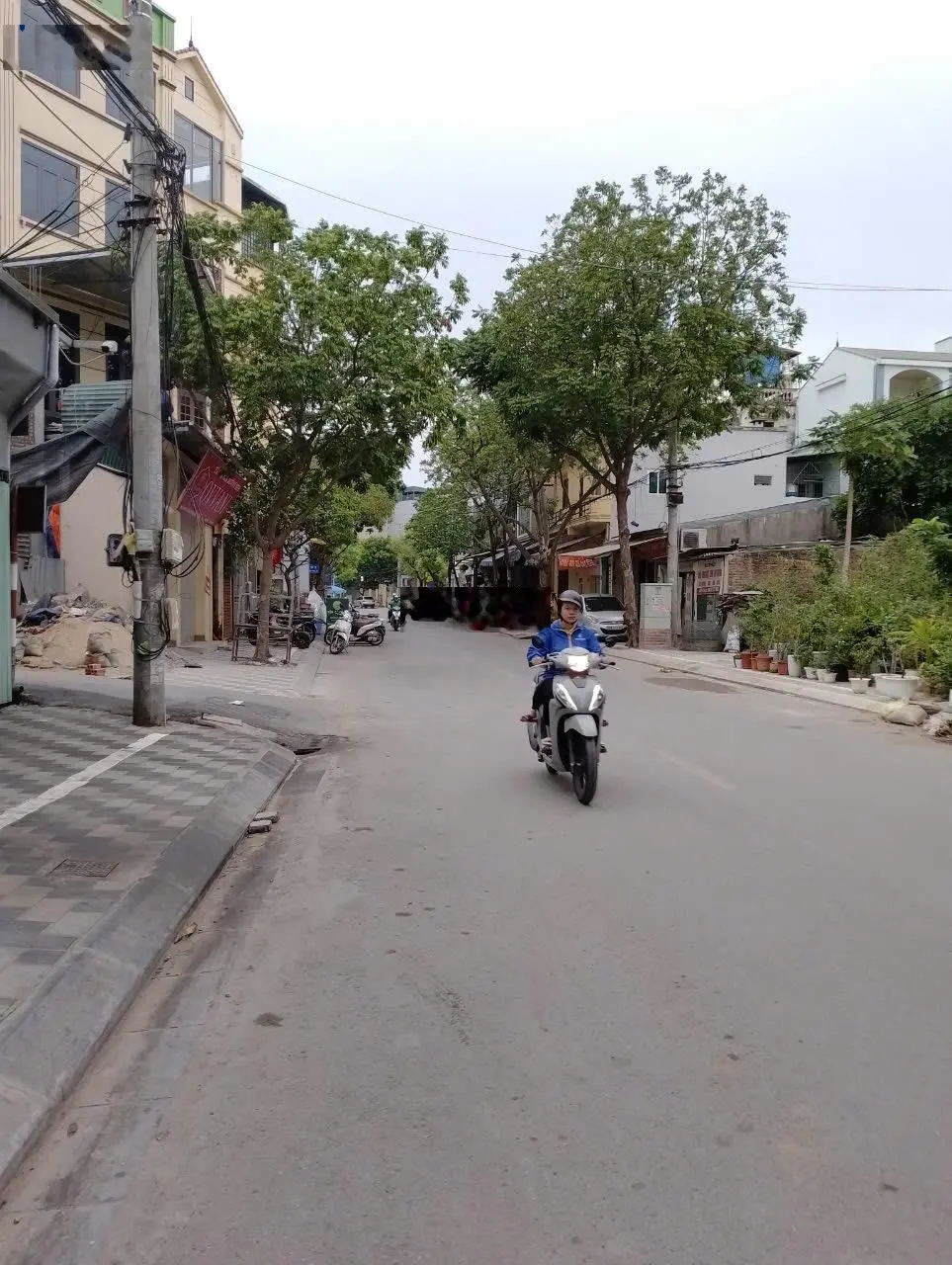 Bán đất tại khu nhà ở phú thượng, giá tốt chỉ 2,5 tỷ, diện tích 200m2